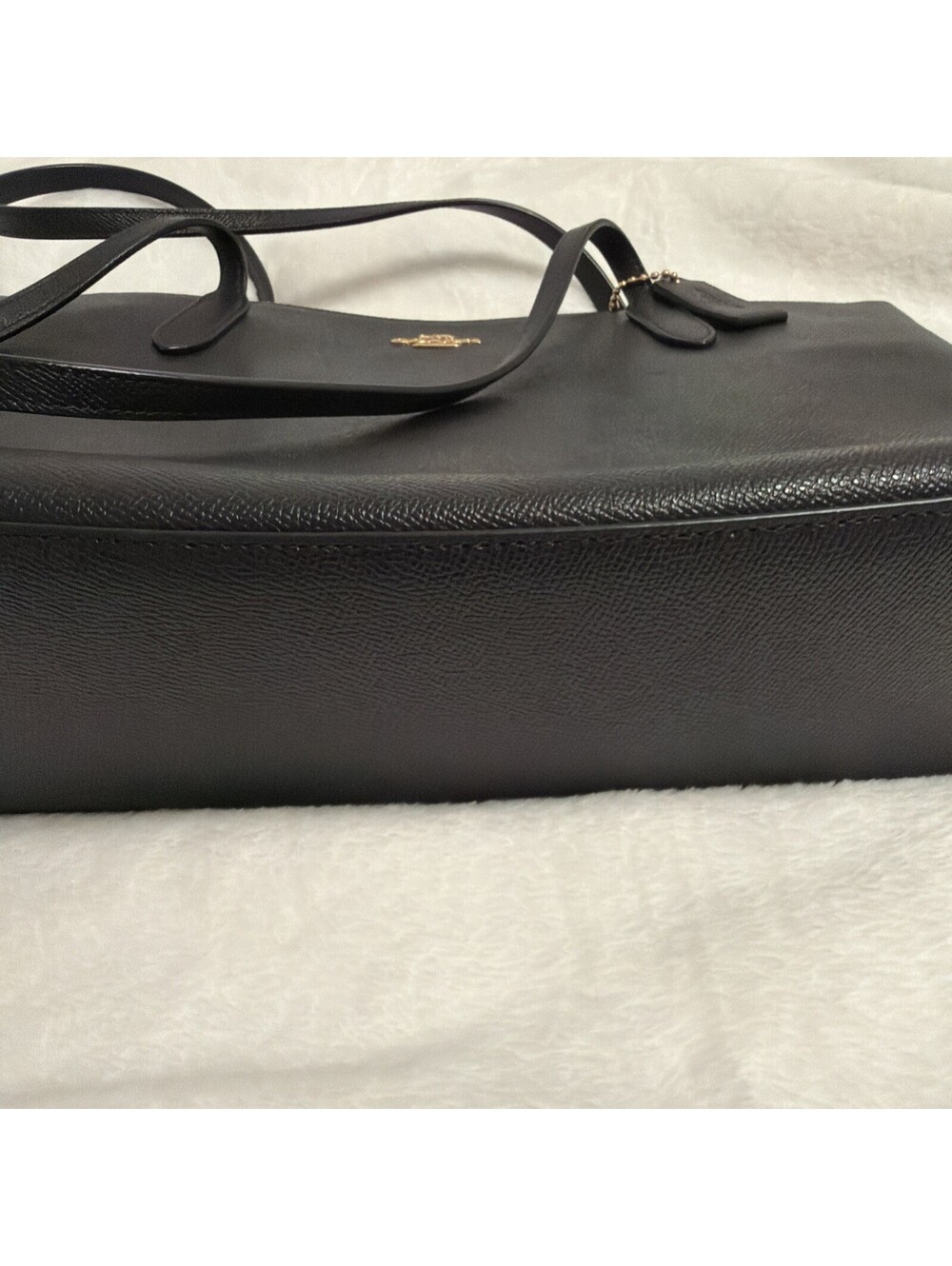 Coach Black Zip Top Tote Solid Shoulder Strap Gold Tone Hardware